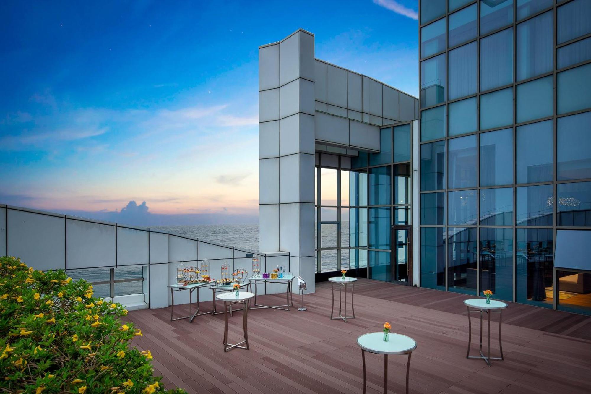 Crowne Plaza Beihai Silver Beach By Ihg Exterior photo